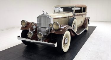 PIERCE ARROW  MODEL 52 CONVERTIBLE SEDAN 1932 CONVERTIBLE SEDAN 1960