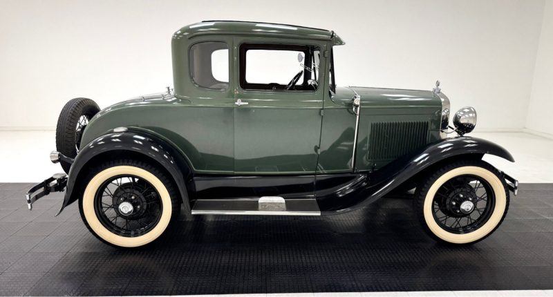 1930 Ford Model A Coupé Teinte d’époque Kewanee Green