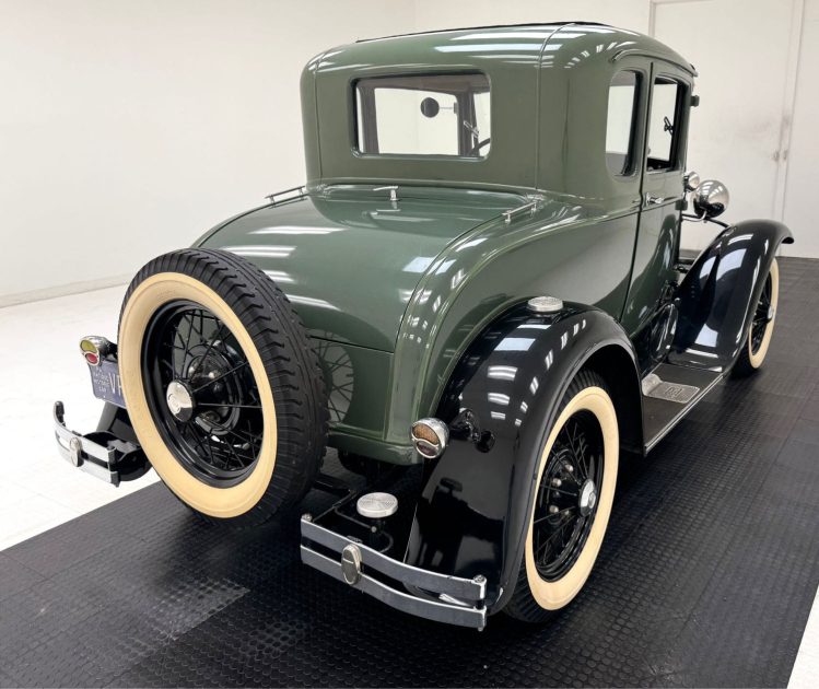 1930 Ford Model A Coupé Teinte d’époque Kewanee Green