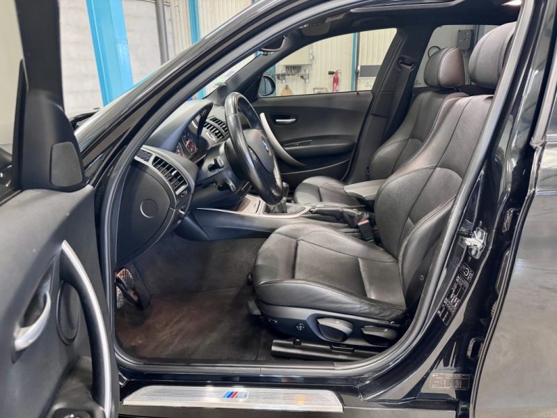 BMW Série 1 130i 3.0 265ch Luxe Boite Manuelle 5 portes