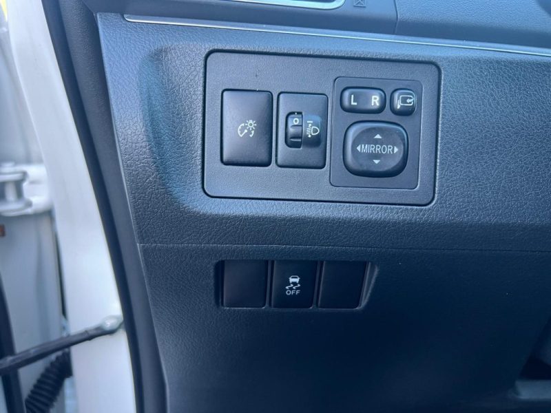 TOYOTA VERSO 124 D-4D SkyView