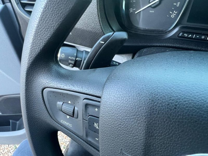 TOYOTA PROACE 2.0 D-4D 180 ch BLACK EDITION BA