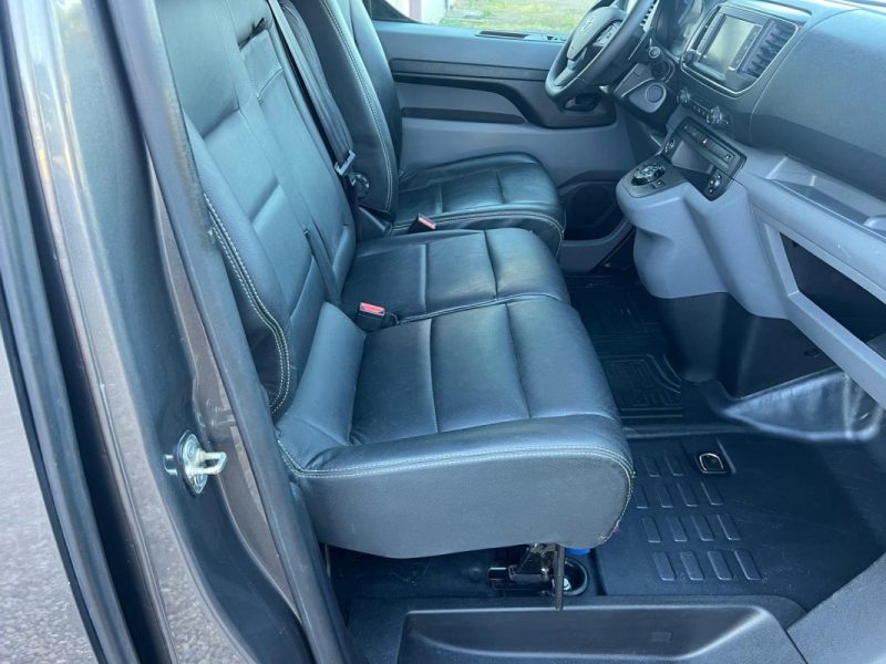 TOYOTA PROACE 2.0 D-4D 180 ch BLACK EDITION BA