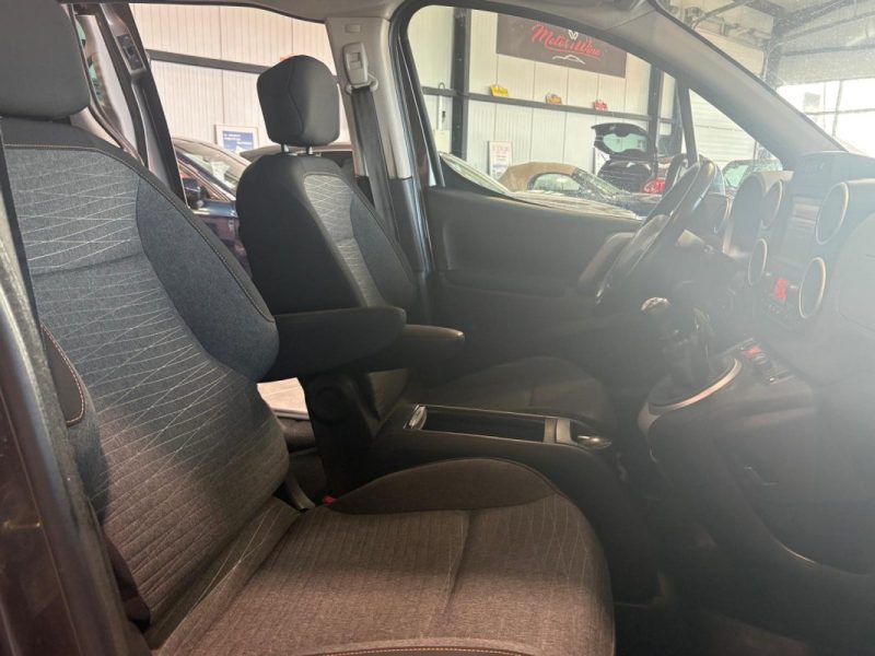 🔹Citroën Berlingo 1.6 Bluehdi 120Ch✅Kit distribution⭐Première main🚗 Attelage