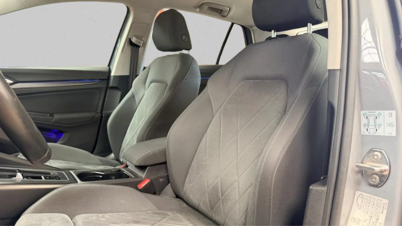 VOLKSWAGEN GOLF VIII 2.0 TDI SCR 150 DSG STYLE ALCANTARA LUMIERE AMBIANCE