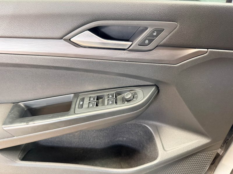 VOLKSWAGEN GOLF VIII 2.0 TDI SCR 150 DSG STYLE ALCANTARA LUMIERE AMBIANCE