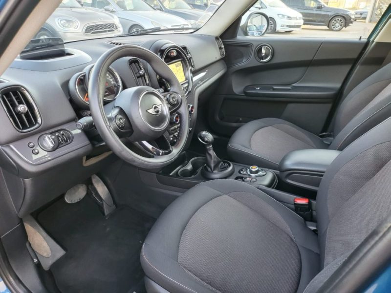 MINI COUNTRYMAN COOPER 136 BUSINESS BA 2017