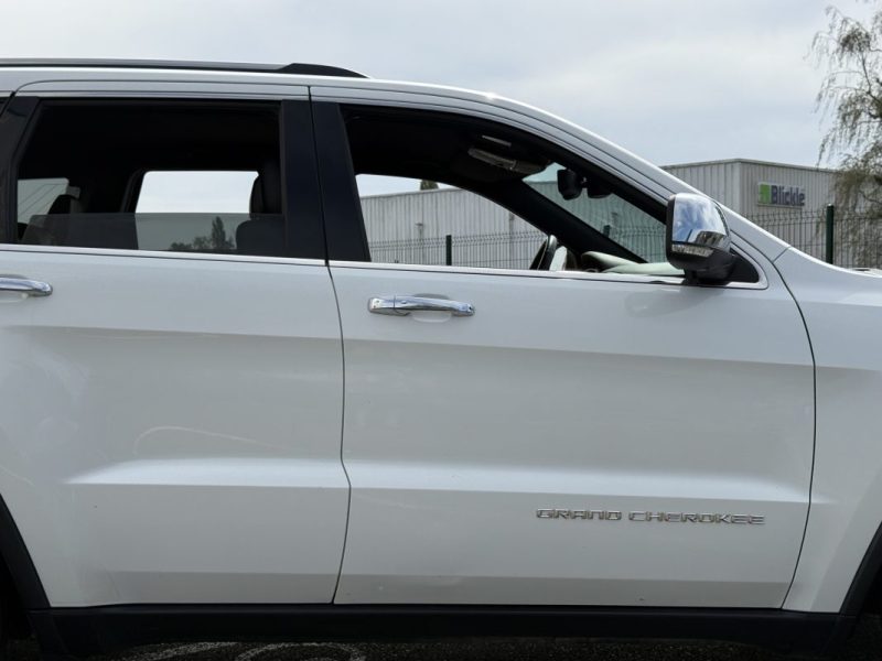 Jeep Grand Cherokee 3.0 CRD 190ch V6 Laredo Garantie 6 Mois