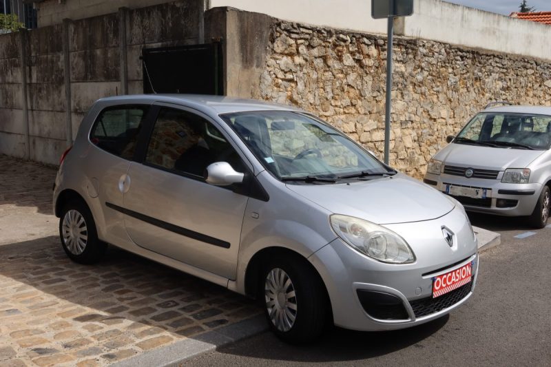 RENAULT TWINGO 1.2 75 EXPRESSION QUICKSHIFT 5 2010