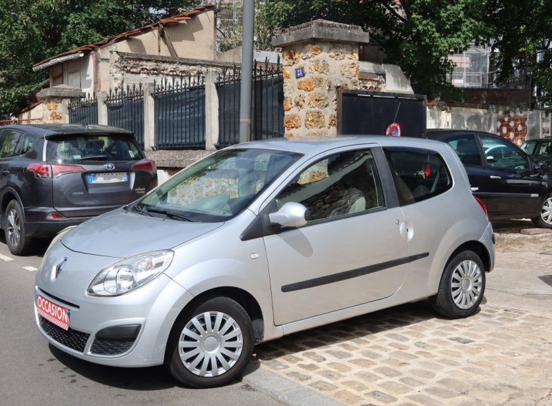 RENAULT TWINGO 1.2 75 EXPRESSION QUICKSHIFT 5 2010