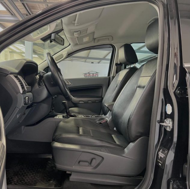 FORD RANGER DOUBLE CABINE 3.2TDCI LIMITED 200CH 