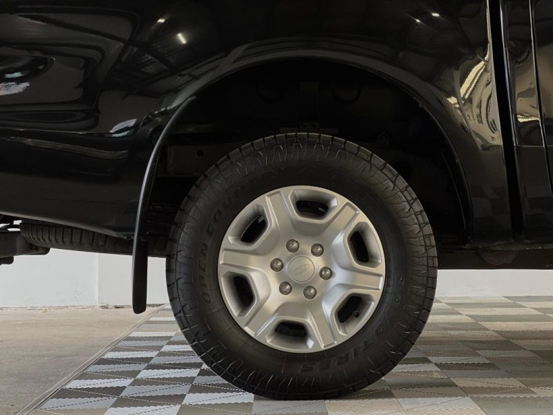FORD RANGER DOUBLE CABINE 3.2TDCI LIMITED 200CH 