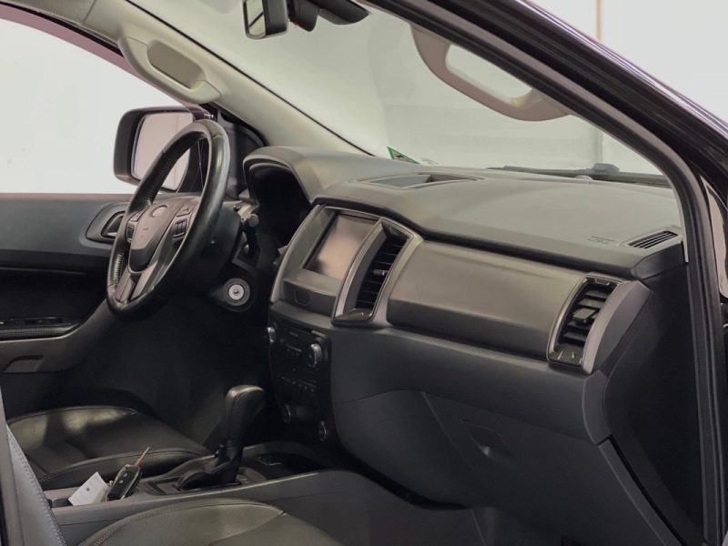 FORD RANGER DOUBLE CABINE 3.2TDCI LIMITED 200CH 