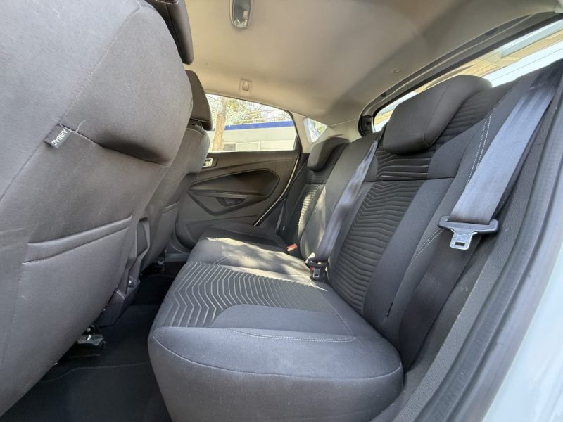 FORD FIESTA 100ch Full Option POWERSHIFT 2014