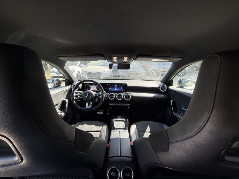 MERCEDES BENZ CLASSE A A200D AMG LINE 8G-DCT CARPLAY