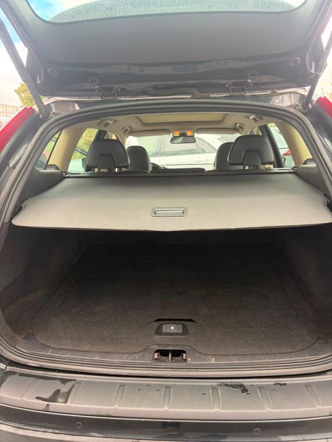 VOLVO XC60 D5 AWD 205CV DANS L ETAT
