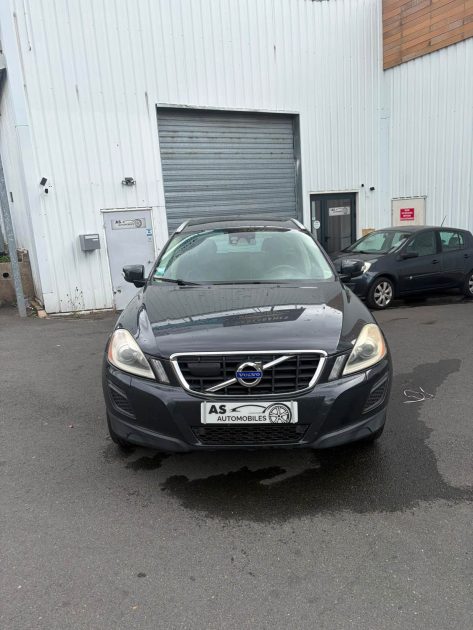 VOLVO XC60 D5 AWD 205CV DANS L ETAT