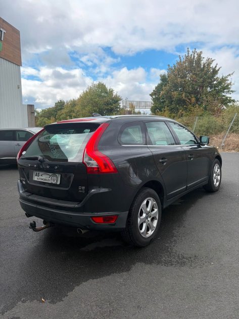 VOLVO XC60 D5 AWD 205CV DANS L ETAT
