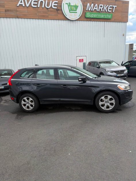 VOLVO XC60 D5 AWD 205CV DANS L ETAT