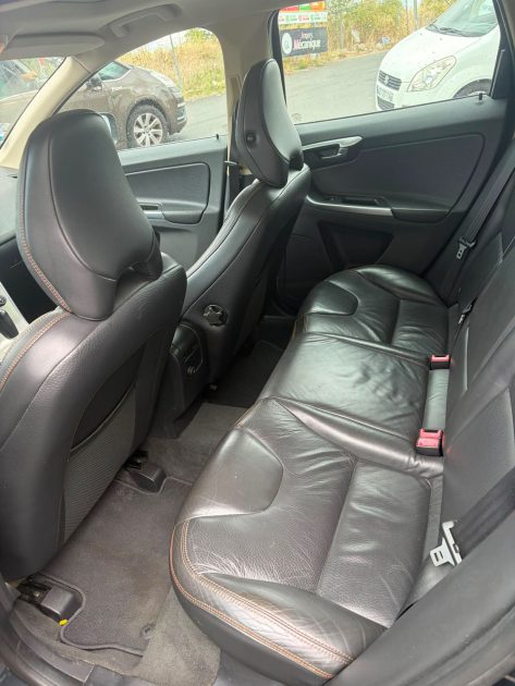 VOLVO XC60 D5 AWD 205CV DANS L ETAT