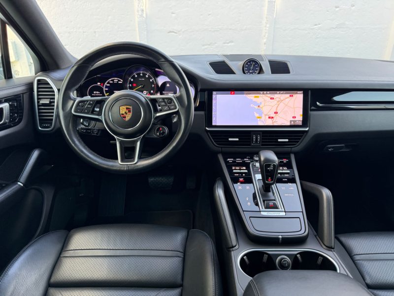 PORSCHE CAYENNE 3.0 V6 462 CH E-HYBRID COUPE GRIS CRAIE GARANTIE 12 MOIS SUIVI COMPLET 