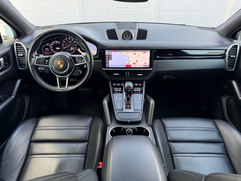 PORSCHE CAYENNE 3.0 V6 462 CH E-HYBRID COUPE GRIS CRAIE GARANTIE 12 MOIS SUIVI COMPLET 
