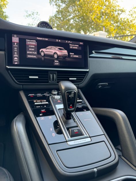 PORSCHE CAYENNE 3.0 V6 462 CH E-HYBRID COUPE GRIS CRAIE GARANTIE 12 MOIS SUIVI COMPLET 