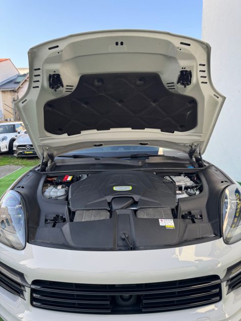 PORSCHE CAYENNE 3.0 V6 462 CH E-HYBRID COUPE GRIS CRAIE GARANTIE 12 MOIS SUIVI COMPLET 