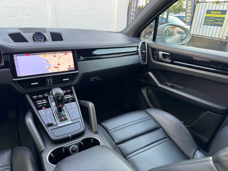 PORSCHE CAYENNE 3.0 V6 462 CH E-HYBRID COUPE GRIS CRAIE GARANTIE 12 MOIS SUIVI COMPLET 