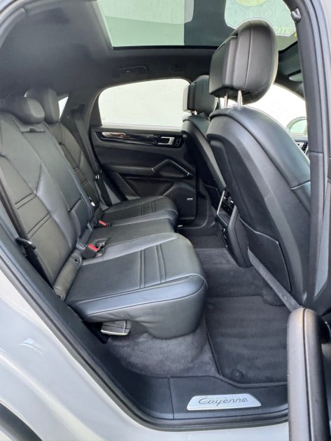 PORSCHE CAYENNE 3.0 V6 462 CH E-HYBRID COUPE GRIS CRAIE GARANTIE 12 MOIS SUIVI COMPLET 
