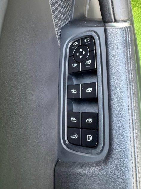 PORSCHE CAYENNE 3.0 V6 462 CH E-HYBRID COUPE GRIS CRAIE GARANTIE 12 MOIS SUIVI COMPLET 