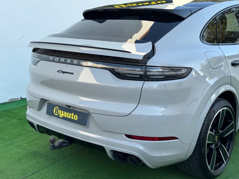 PORSCHE CAYENNE 3.0 V6 462 CH E-HYBRID COUPE GRIS CRAIE GARANTIE 12 MOIS SUIVI COMPLET 