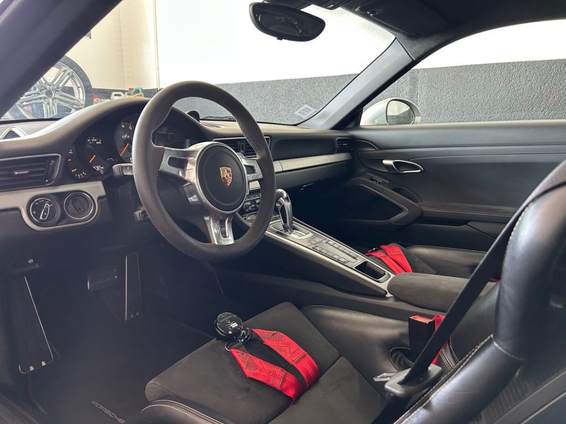 PORSCHE 911 991 GT3 CLUB SPORT 3.8 475