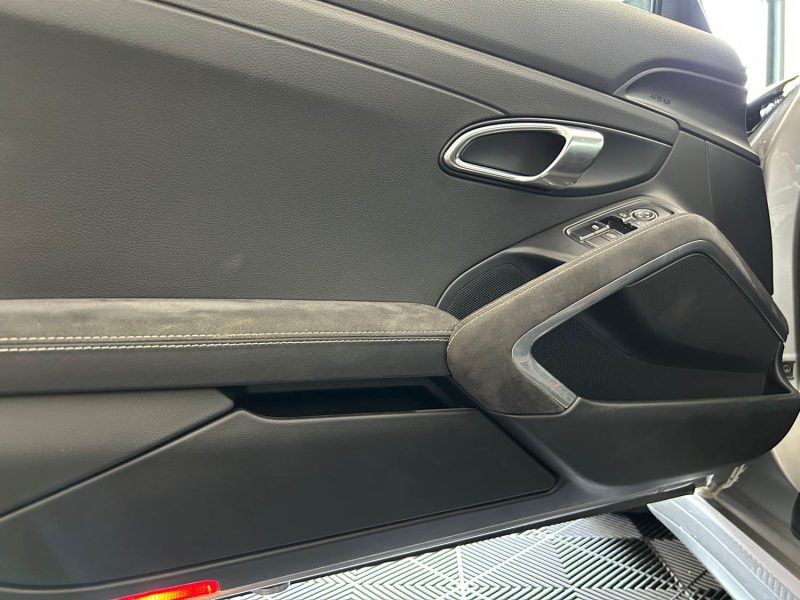 PORSCHE 911 991 GT3 CLUB SPORT 3.8 475