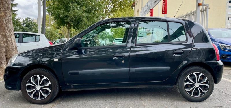 RENAULT CLIO CAMPUS 1.2 16V 75