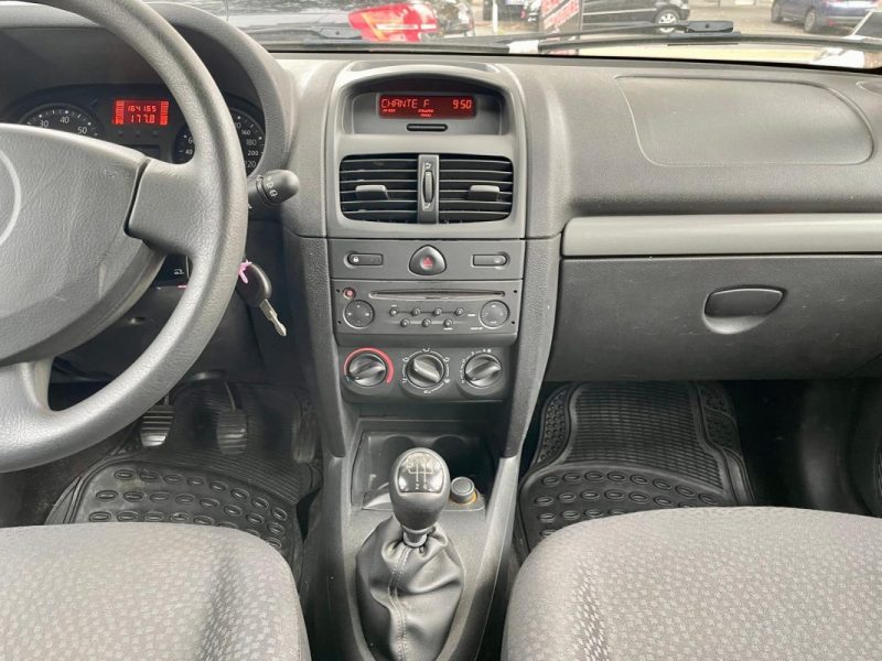 RENAULT CLIO CAMPUS 1.2 16V 75