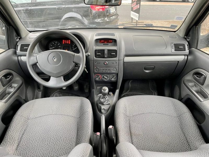 RENAULT CLIO CAMPUS 1.2 16V 75