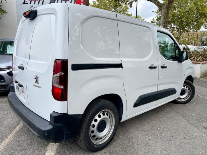 PEUGEOT PARTNER 1.5 BLUEHDI 130 PREMIUM EAT8