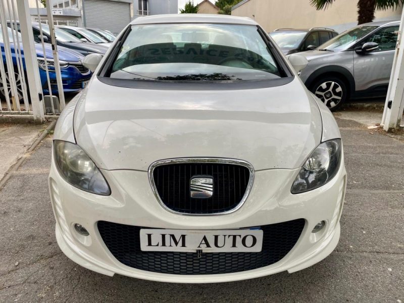 SEAT LEON 1.6 TDI 105 SPORT
