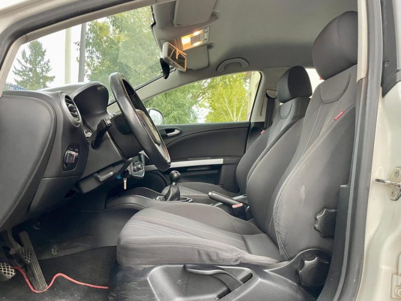 SEAT LEON 1.6 TDI 105 SPORT