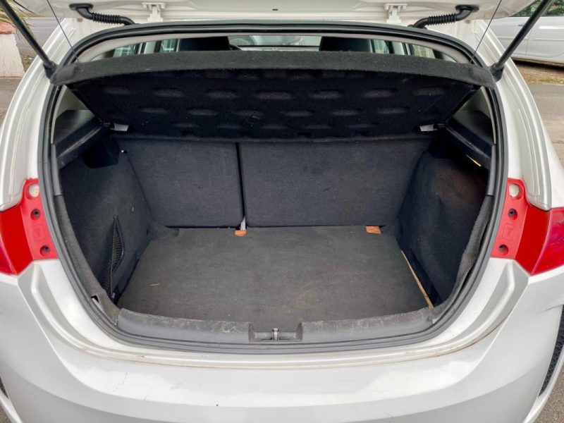 SEAT LEON 1.6 TDI 105 SPORT