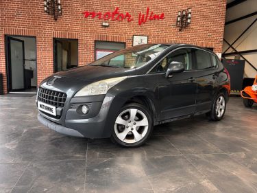 🔹 Peugeot 3008 1.6 HDI 109Ch - 🌤️ Toit panoramique 💡 Feux automatiques
