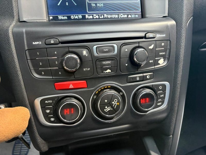 🚗✨ Citroën DS4 1.6 BlueHDi 116 Ch – ❄️ Clim auto • 🛋️ Semi-cuir • 🛡️ Garantie 6 mois  
