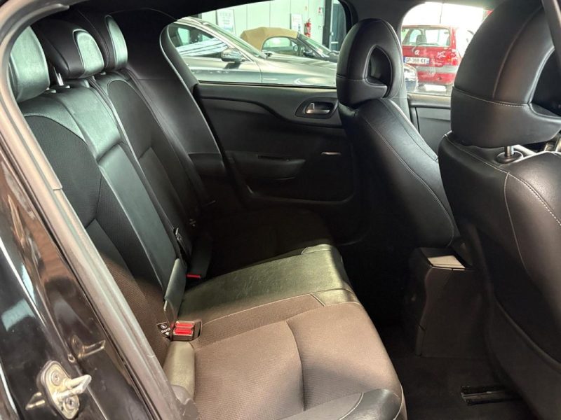 🚗✨ Citroën DS4 1.6 BlueHDi 116 Ch – ❄️ Clim auto • 🛋️ Semi-cuir • 🛡️ Garantie 6 mois  