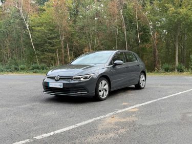 VOLKSWAGEN GOLF 2.0 TDI 116CP  DSG 04/2023