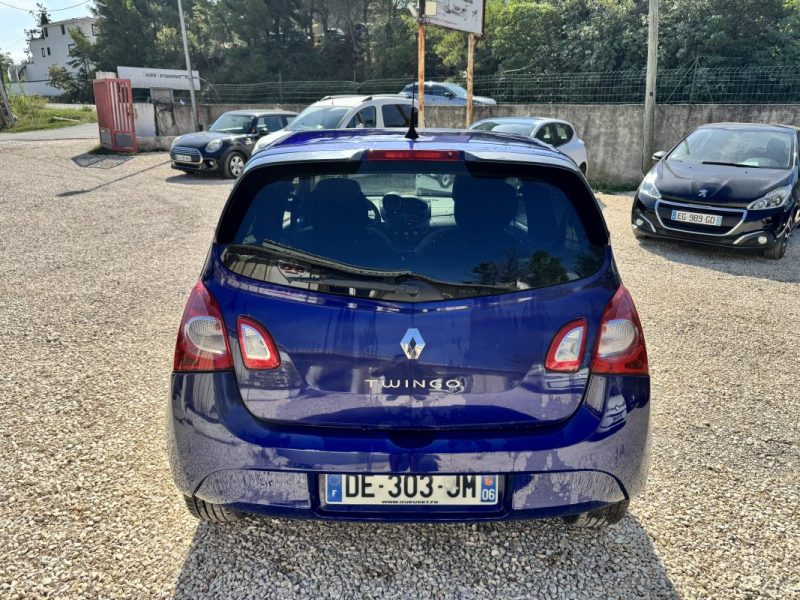 RENAULT TWINGO II 1.5 DCI 75 LIMITED 2014
