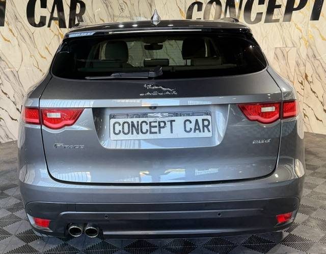 JAGUAR F-PACE 20D PRESTIGE 2019 - 71 077Kms - Premier Main - Meridian - Parfait Etat - Suivit JAGUAR