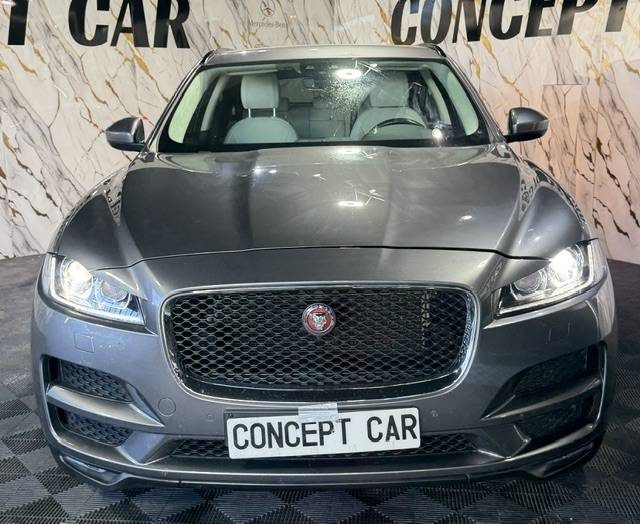 JAGUAR F-PACE 20D PRESTIGE 2019 - 71 077Kms - Premier Main - Meridian - Parfait Etat - Suivit JAGUAR
