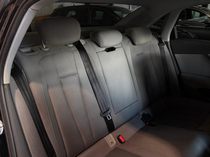 🚗✨ Audi A4 Quattro 2.0 TDI 190 Ch 🏆 Quattro • 📷 Caméra • ❄️ Clim auto • 🛡️ Garantie 6 mois