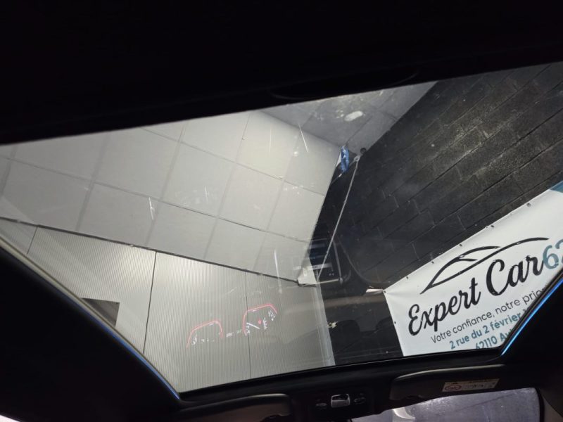 PEUGEOT 208 GTi 200CH